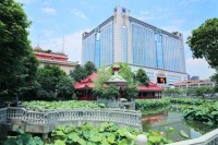 万家丽商圈暖春福利来袭，更有二月二龙抬头送万元大奖！